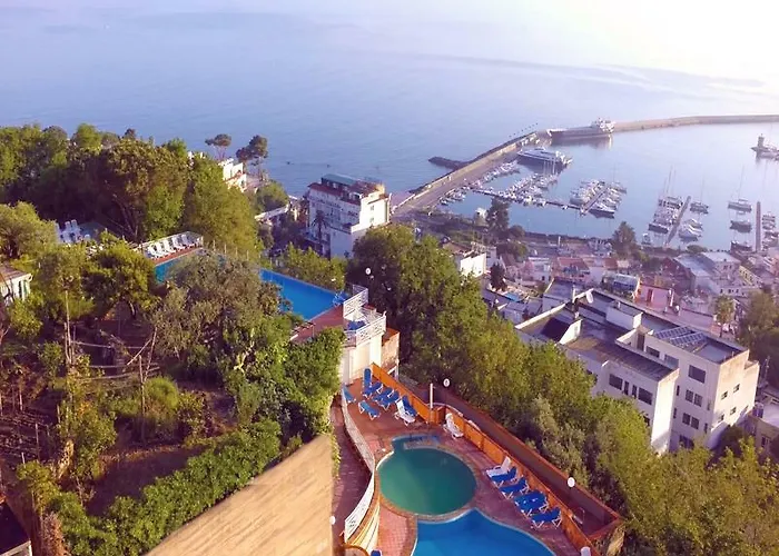 Suisse Thermal Village Hotell Casamicciola Terme