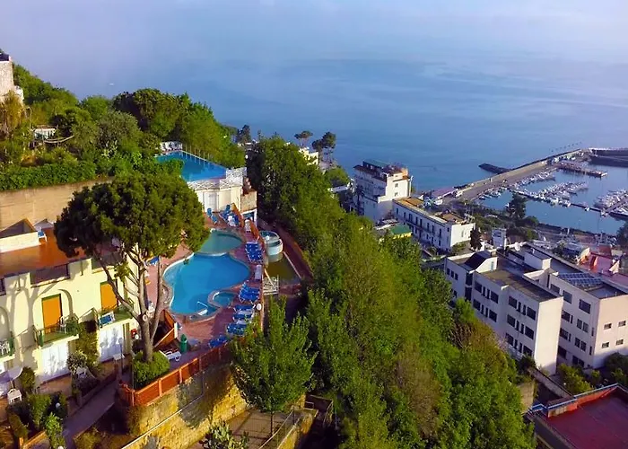 Suisse Thermal Village Hotell Casamicciola Terme